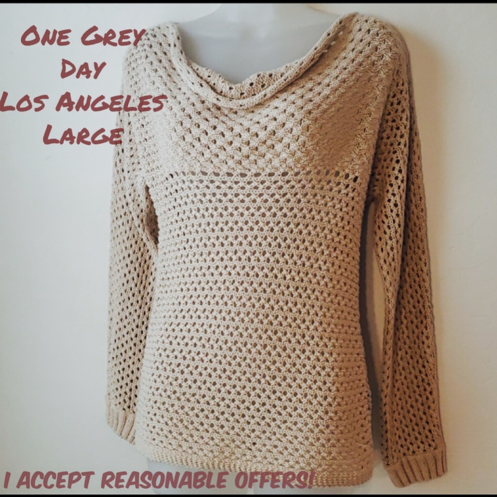 One Grey Day Los Angeles L cowl neck w subtle gold